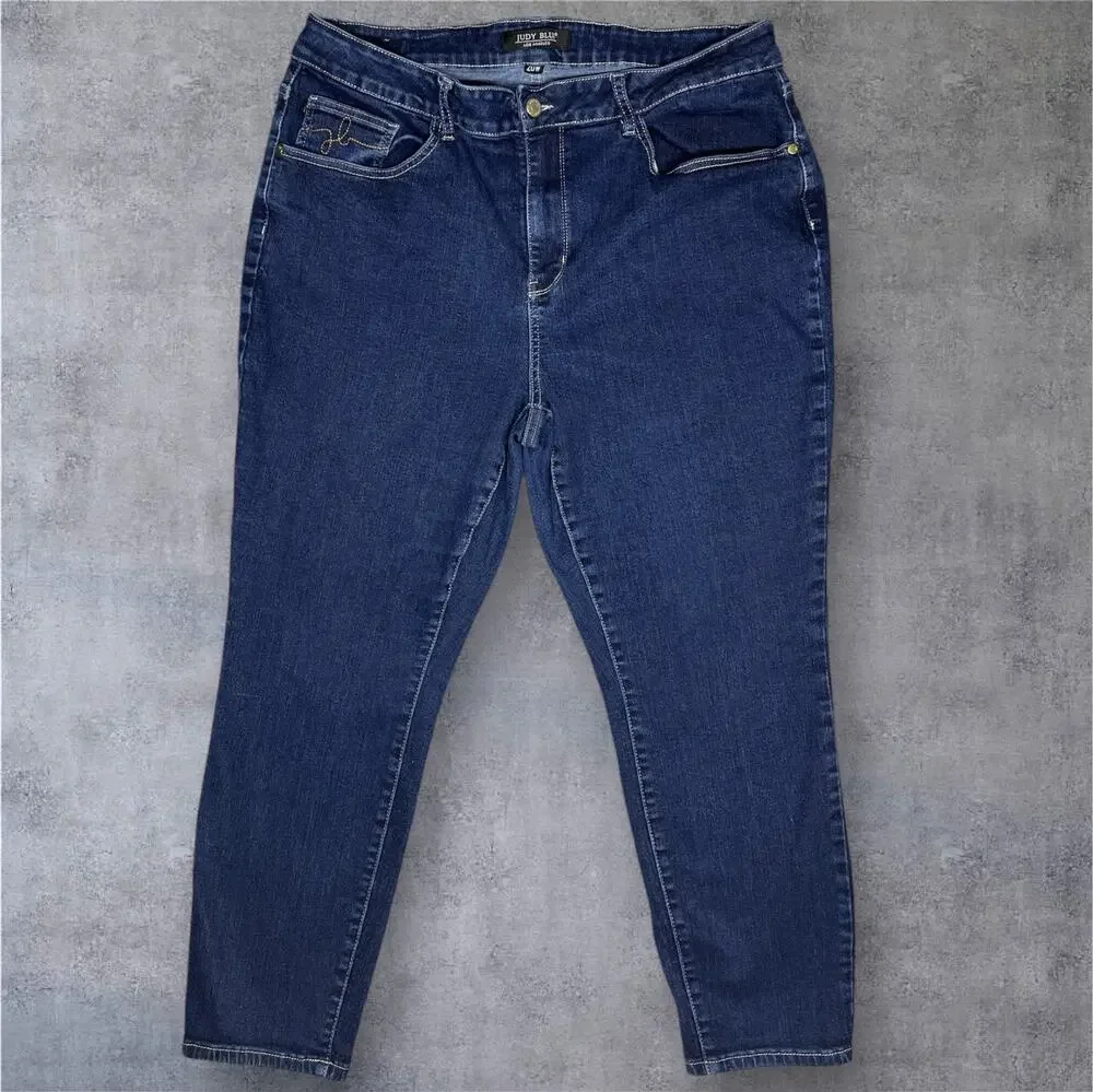 Judy Blue Jeans 20W JB88273 High Rise Straight Leg Rinse Wash Mom Denim